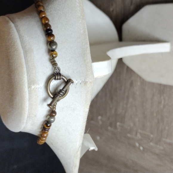 Agate and Tigers Eye Necklace - Picture 4 of 6